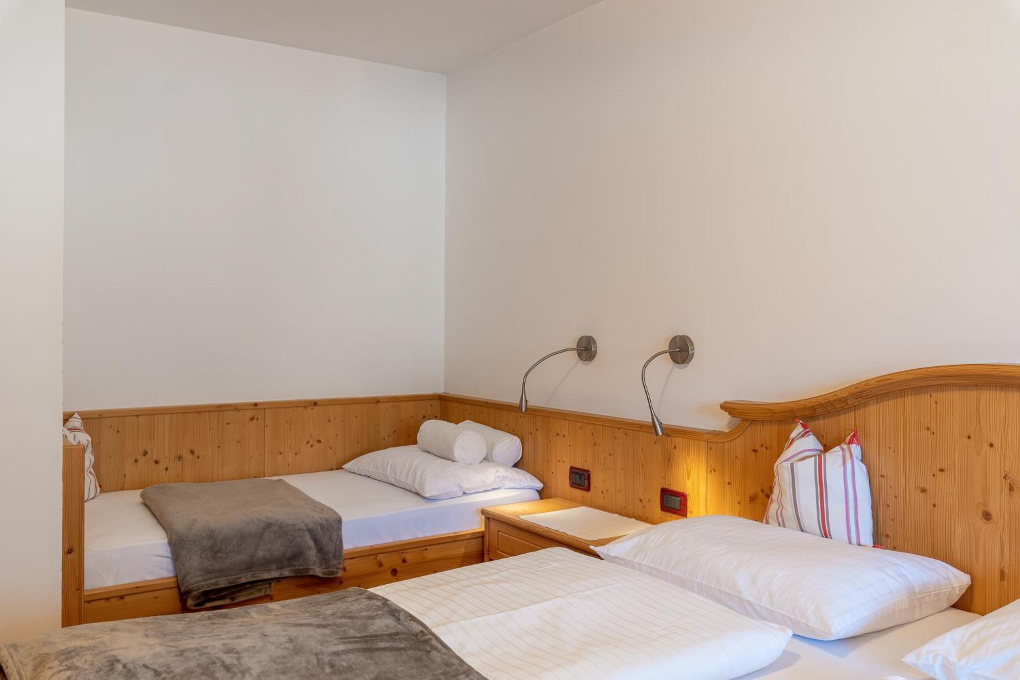 Residence Prapoz โอติเซ ภายนอก รูปภาพ